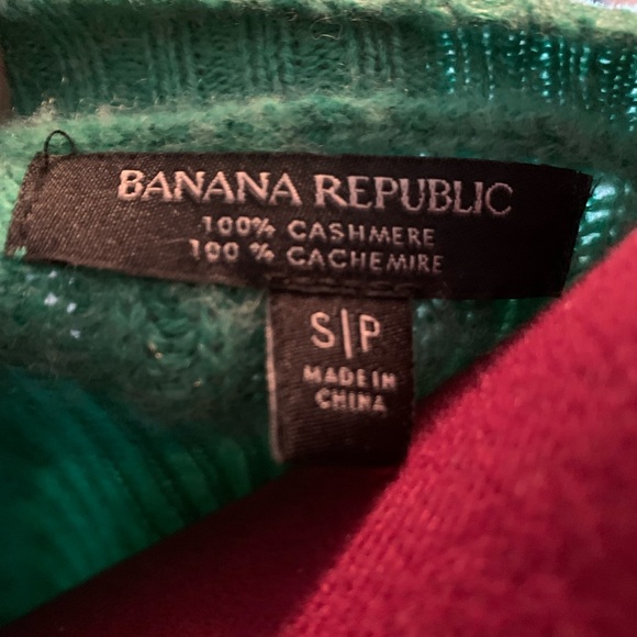 Banana Republic Women's Cashmere Green Sweater - Picture 8 of 11